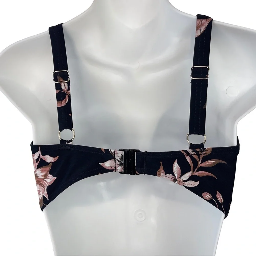 Artesands Delacroix Cross Front Floral D-Cup & Up Bikini Top in Black Size 8 - Picture 7 of 12